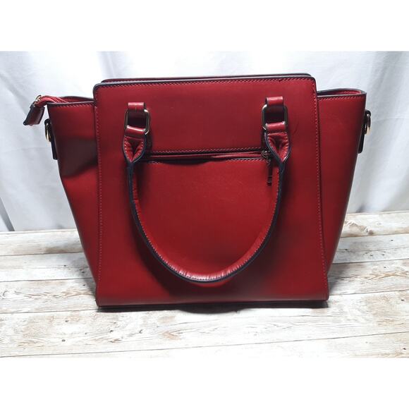 Davis and Towne The Camilla Red Leather w/Gold Color Hardware Strip Lining - Picture 2 of 9